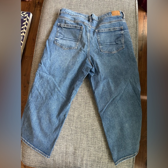 👖 American Eagle Relaxed Blue Stovepipe Crop Jeans – Size 16P (Petite) 💙 - Picture 2 of 5